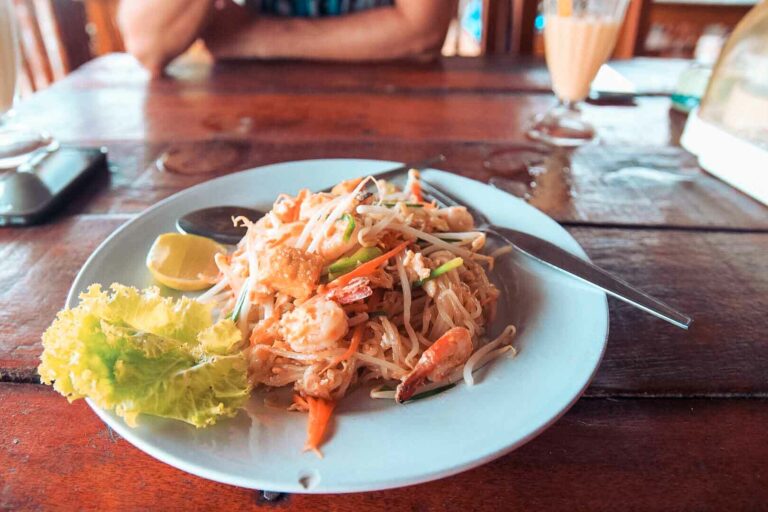 Thai-Kochen auf Eurer Yacht beim Mitsegeln!